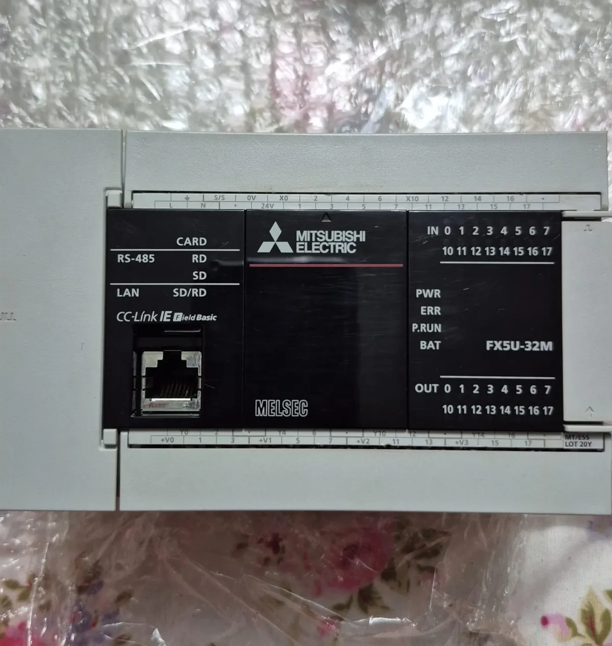 Mitsubishi Electric MELSEC iQ-F FX5U-32M Dahili Ethernet PLC