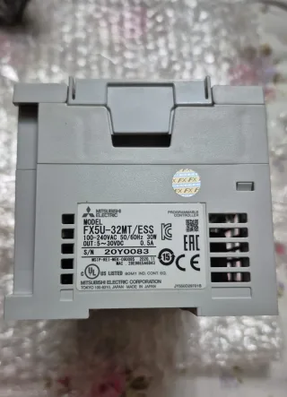 Mitsubishi Electric MELSEC iQ-F FX5U-32M Dahili Ethernet PLC
