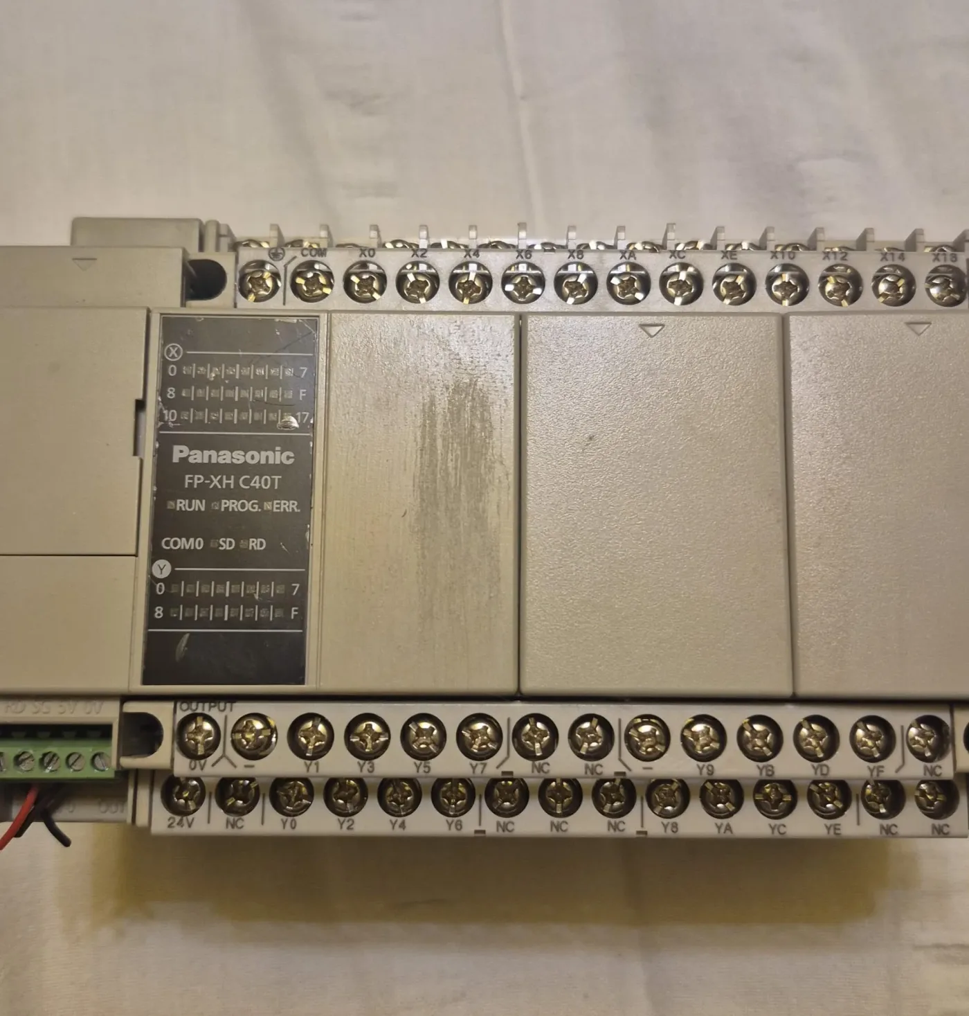 Panasonic PLC FP-XH C40T + FP-X E16R AFPX-E16R Genişleme Modüllü Set