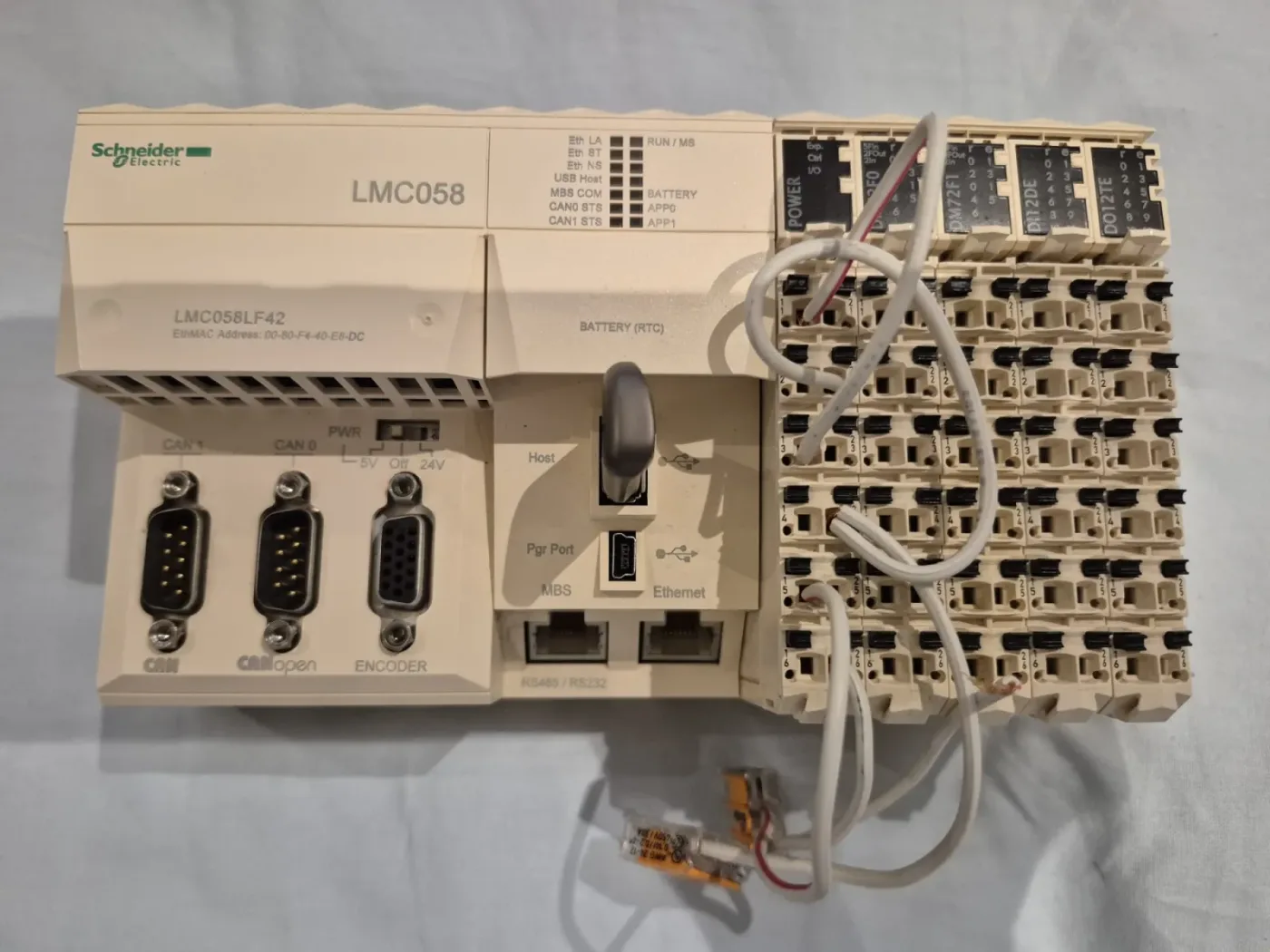 Schneider Electric LMC058LF42 Hareket Kontrol PLC