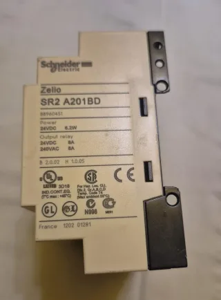 Schneider Electric Zelio Logic SR2A201BD 24VDC Akıllı Röle